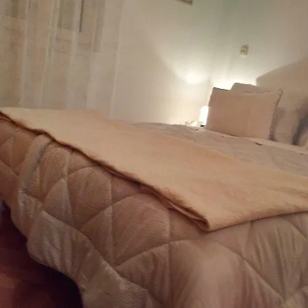 Visnjik 7-free Parking