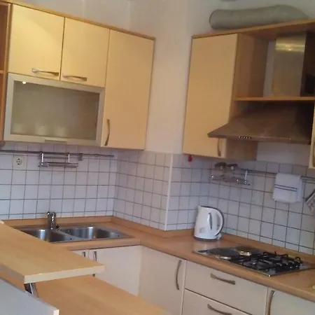 Visnjik 7-free Parking 公寓 扎达尔